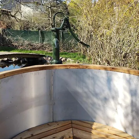 Daire Grosse / Haushaelfte In Peetzig Am *