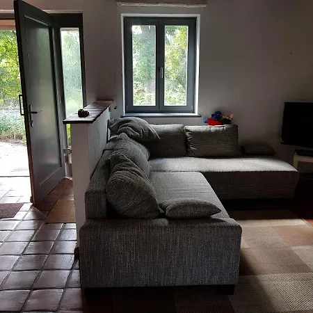 アパート Grosse / Haushaelfte In Peetzig Am