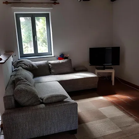Grosse / Haushaelfte In Peetzig Am アパート *