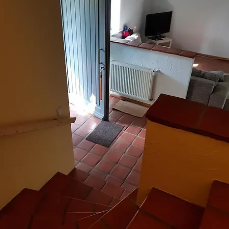 Grosse / Haushaelfte In Peetzig Am *