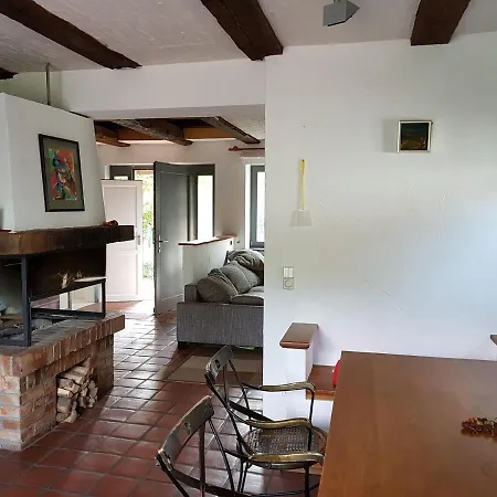 Grosse / Haushaelfte In Peetzig Am * Angermunde