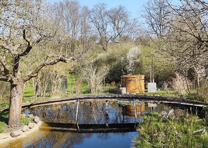 Grosse / Haushaelfte In Peetzig Am