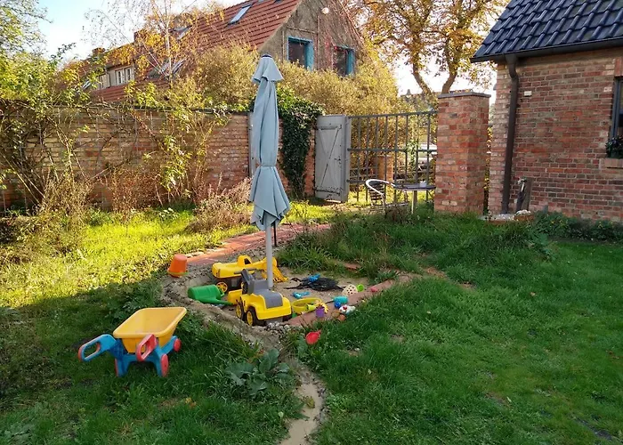 Apartamento Grosse / Haushaelfte In Peetzig Am *